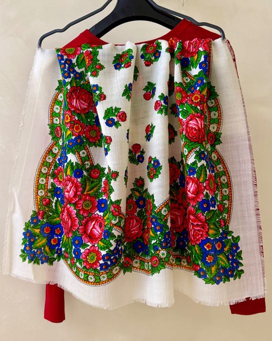 Українська хустка в квіти з вовни вінтажна велика шерстяной платок