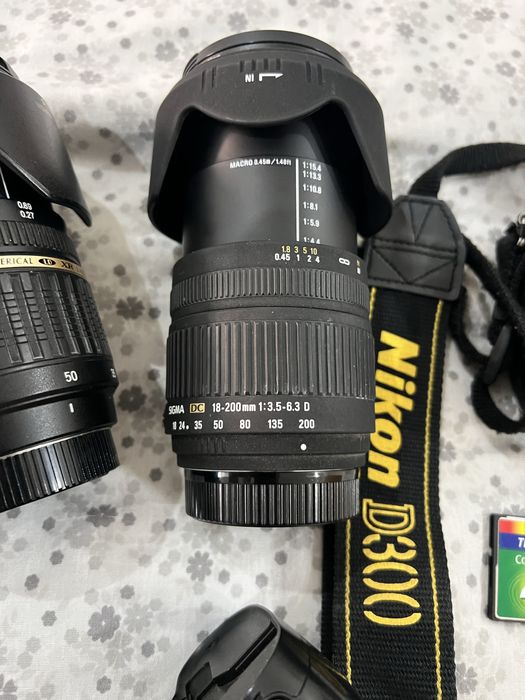 KIT NIKON D300 + 3 objectivas + grip