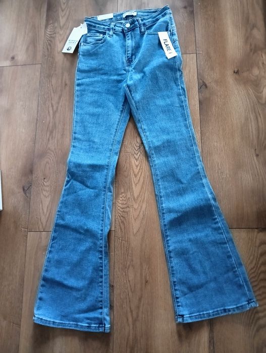 Spodnie jeansowe flare
