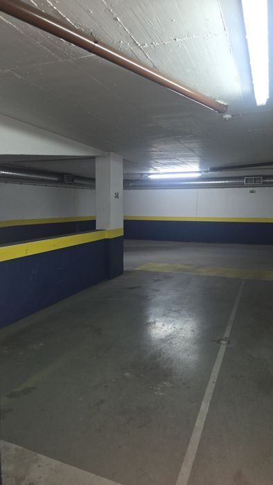 Alugo lugar de Garagem/total segurança