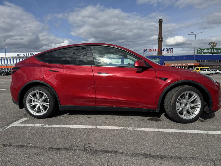 Тесла Y 2020 DUAL MOTOR