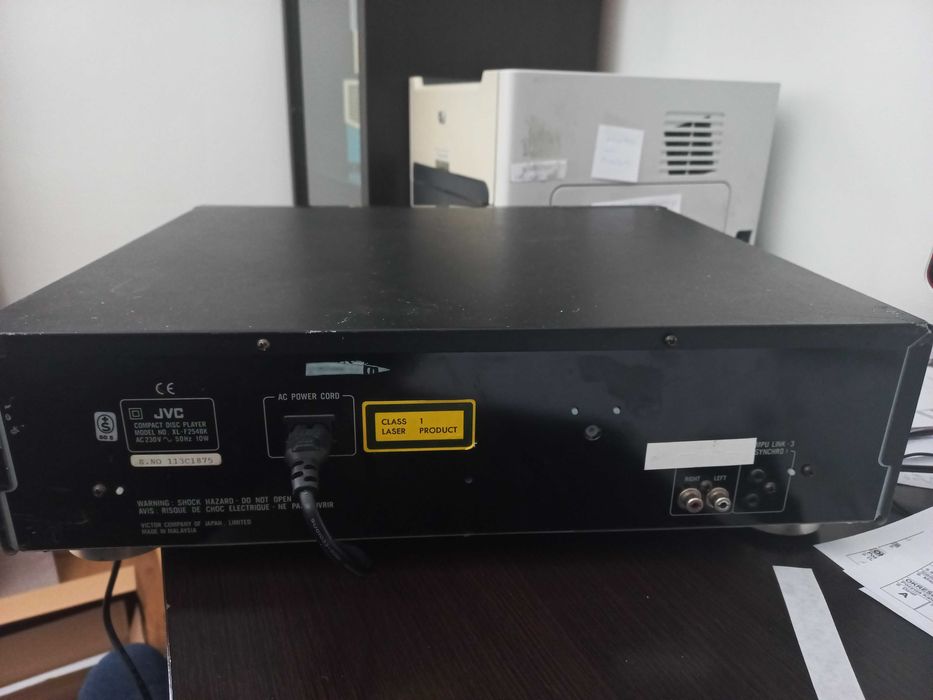 Odtwarzacz CD JVC XL-F254