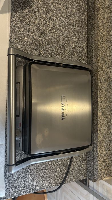 Vendo torradeira/grelhador