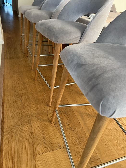 Cadeiroes de balcão!