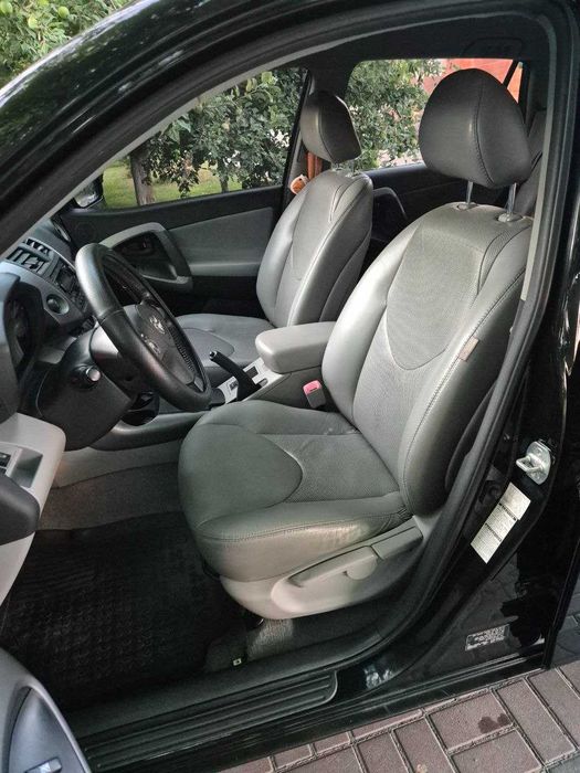 Toyota RAV4 2007 Lux Edition