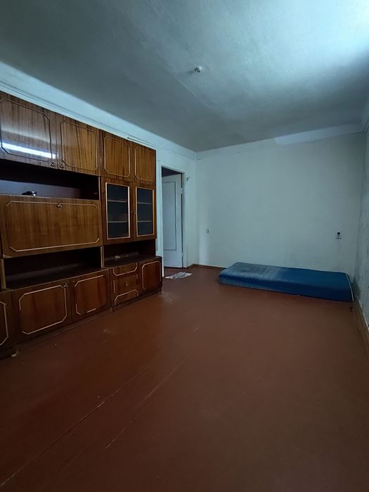 Продаж 2кім квартири Київ вул.Зодчих 6А