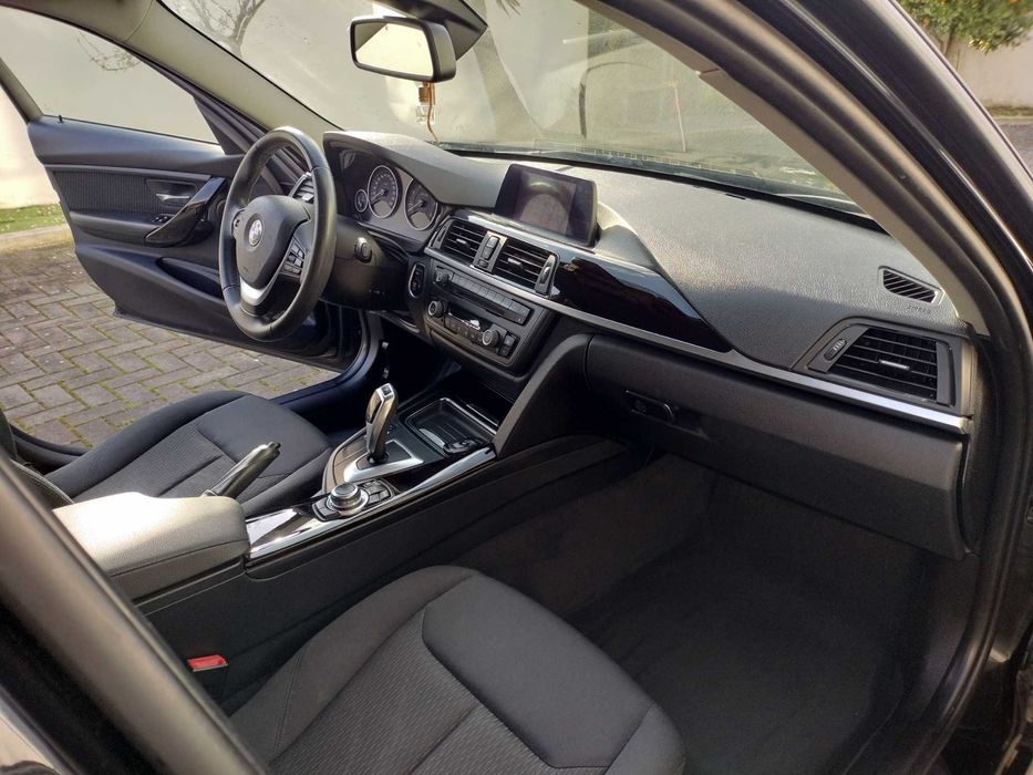 BMW 320 efficient dynamics