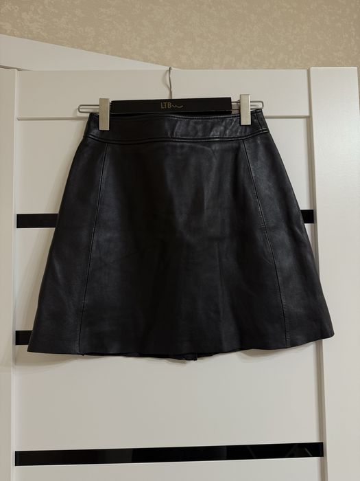 Шкіряна спідниця Massimo Dutti