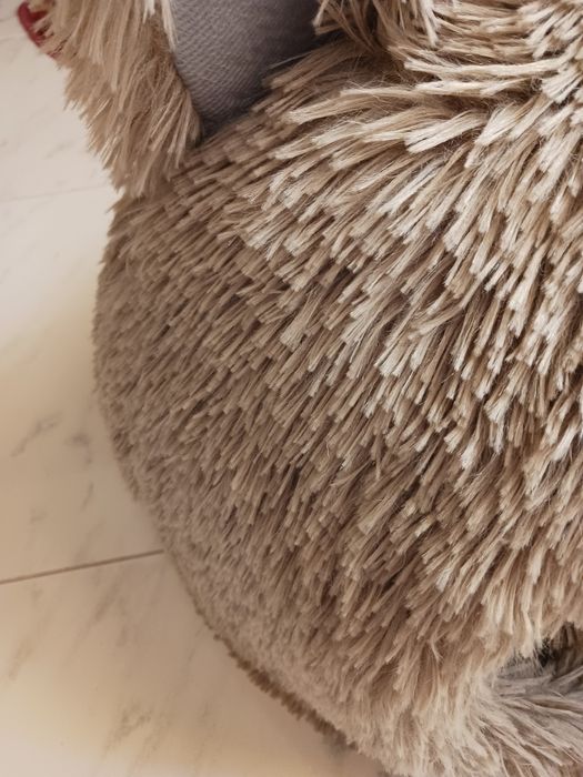 Cama fofinha e felpuda para gatos