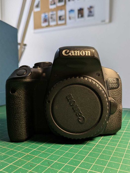 Canon EOS 800D ou T7I