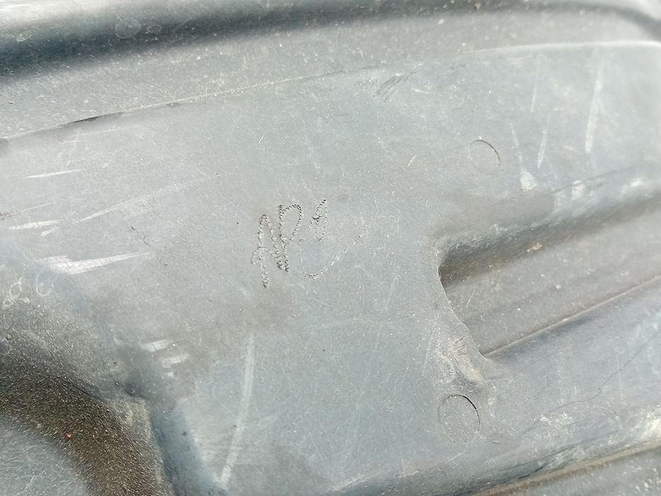 Blindagem inferior do motor MERCEDES-BENZ Classe E (W212)