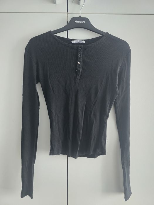 Czarny top – Zara