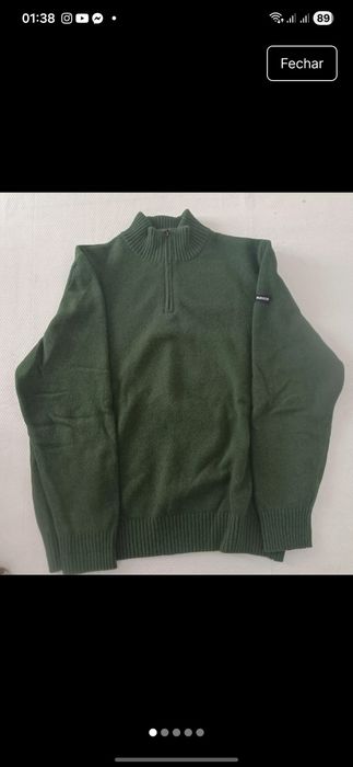 Camisola gola alta com fecho