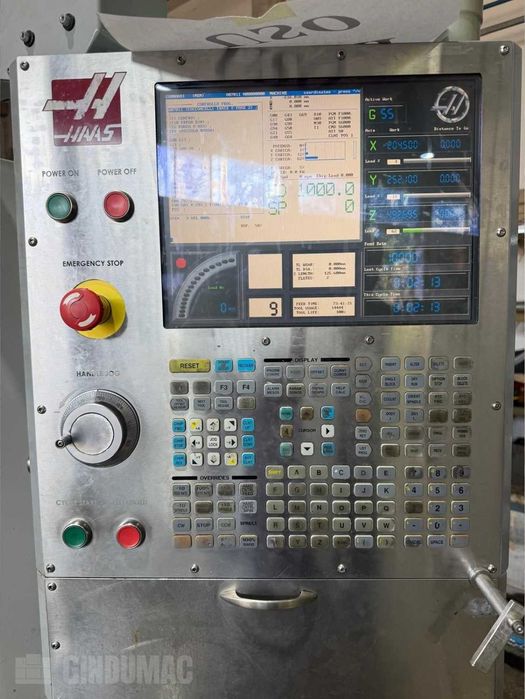 Centrum frezarskie CNC HAAS VF-4SSHE