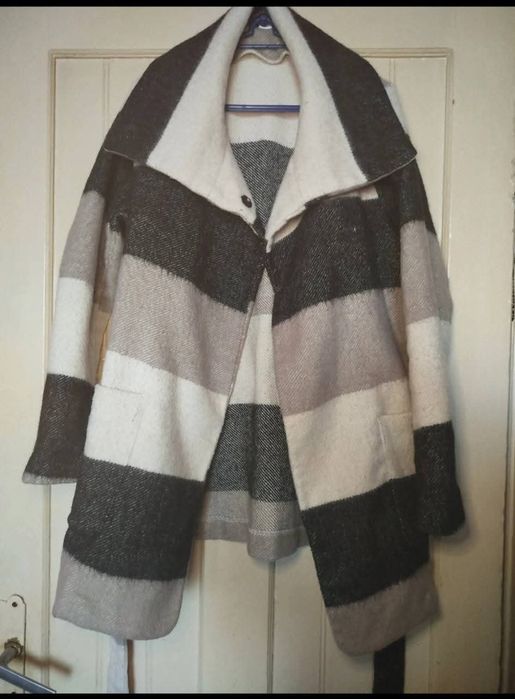 Płaszczyk sprzedam rozmiar 42