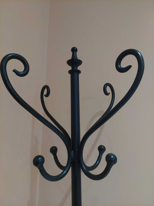 Bengaleiro de metal design elegante