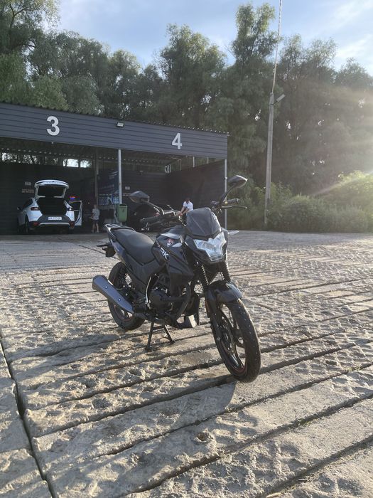 Мотоцикл Spark SP200-R32