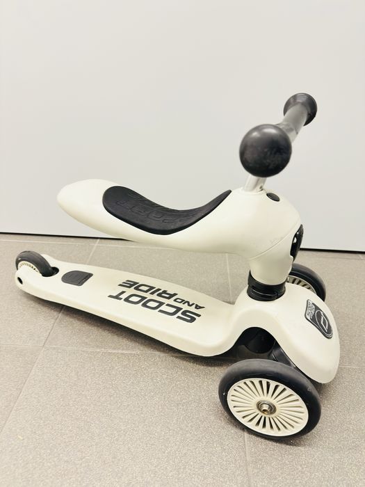 Hulajnoga scoot and ride jeździk
