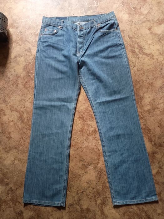 мужские джинсы Levis