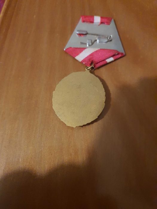 Medalha antiga comunista