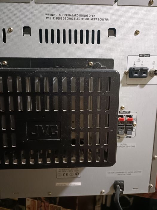 продам музыкальный центр фирмы JVC