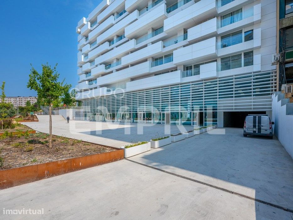 Eleven Gaia Building Office