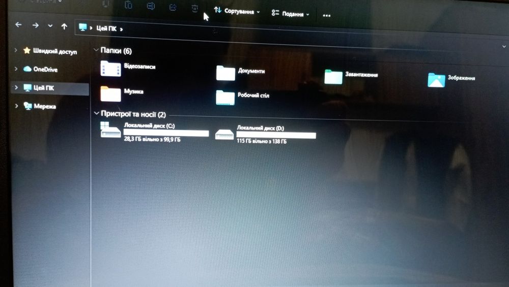 Ноутбук hp в ідеальному стані
