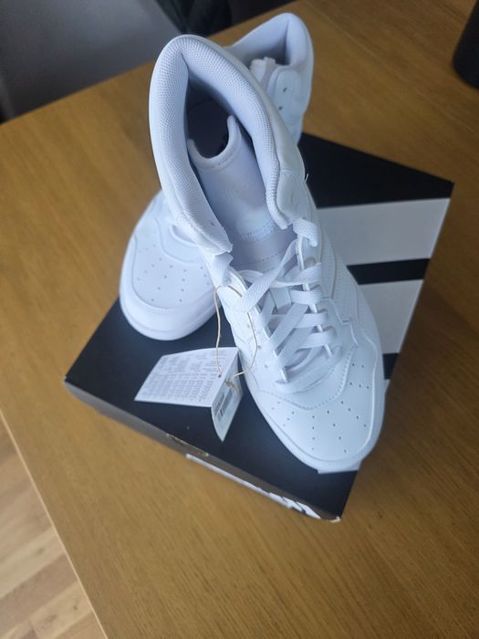 Buty adidas  wysokie białe