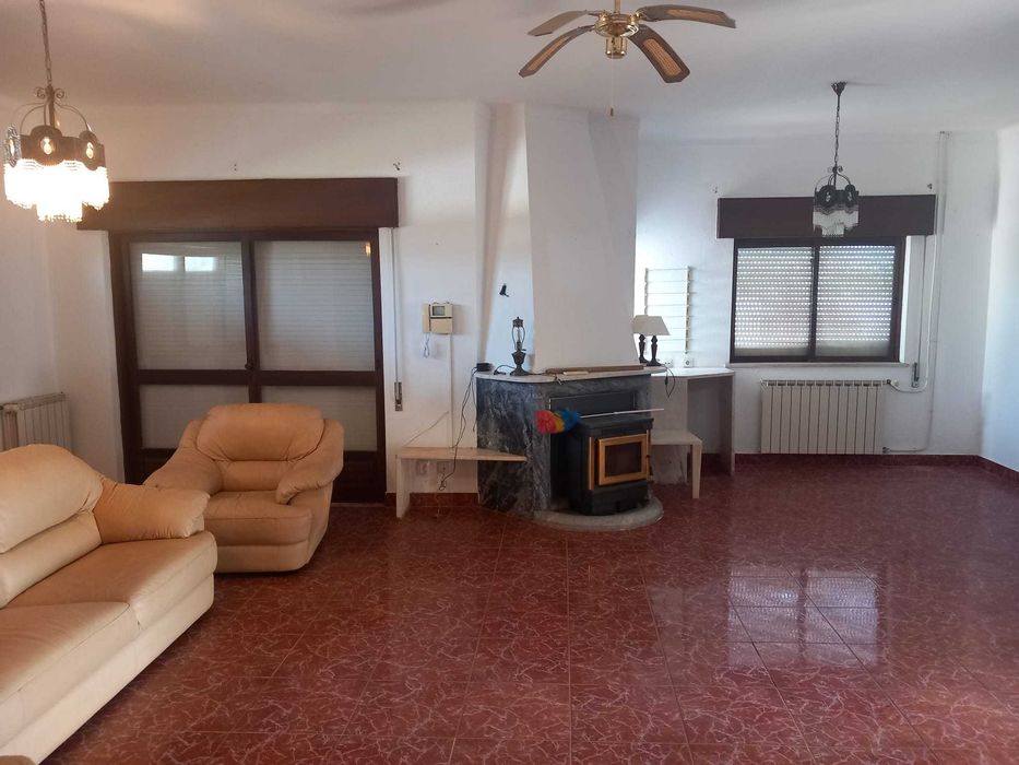 Moradia T3 com terreno Albufeira