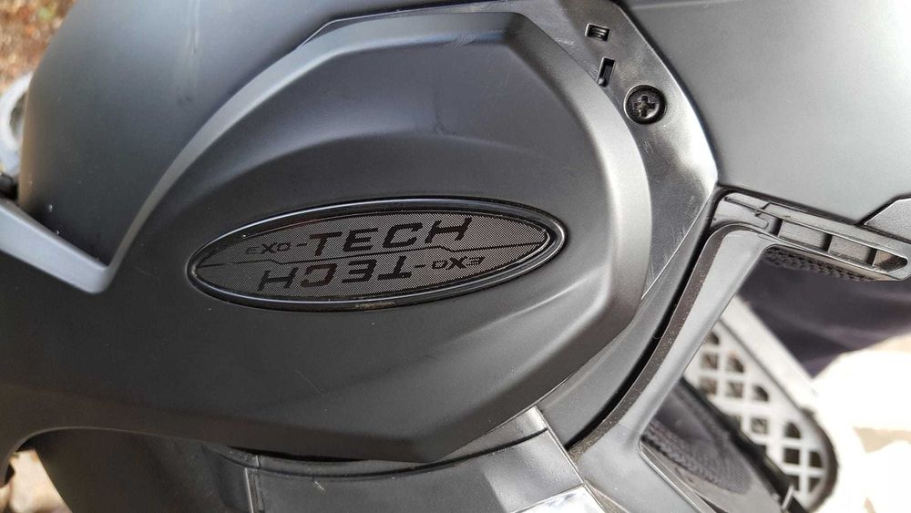 Capacete integral Scorpion Exo-Tech Evo Carbon Solid, 58cm