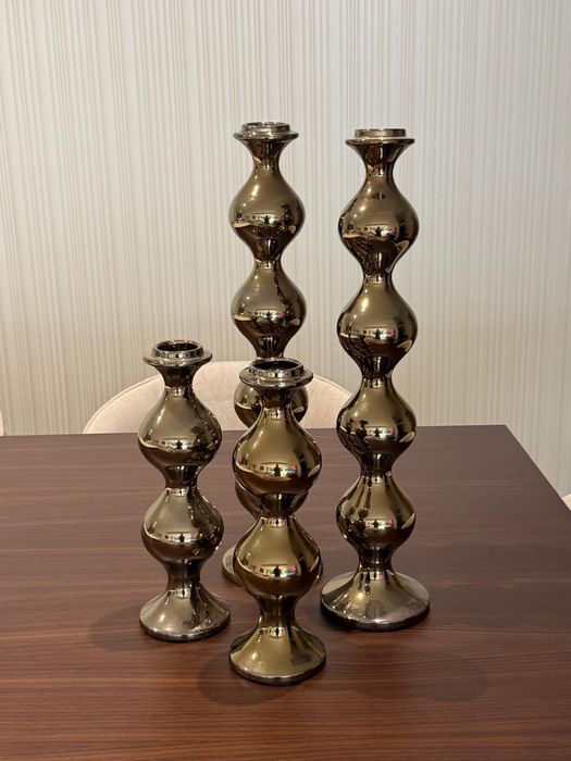 Conjunto de 4 castiçais
