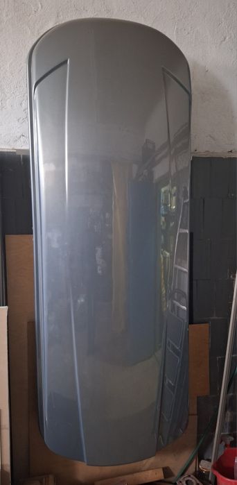 Bagażnik dachowy: Box Taurus + belki na relingi zintegrowane