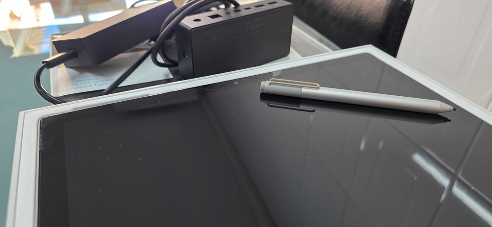 Surface Pro 6 (com extras)