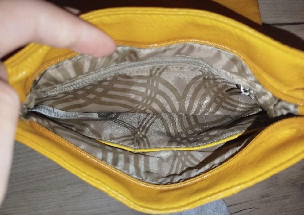 Torebka z kokardą stan bardzo dobry