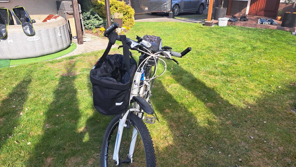 Rower damski elektryczny Unibike