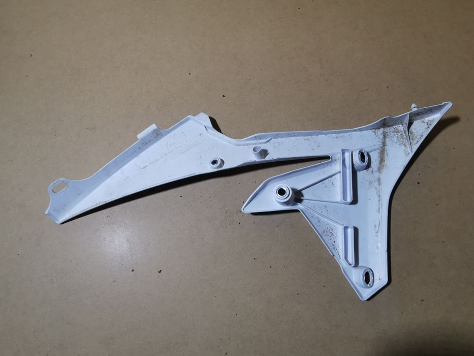 Yamaha yz 250 osłona owiewka panel boczna wypełnienie