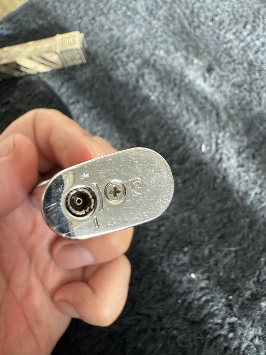 Продам вінтажні запальничкі Givenchy оригінал