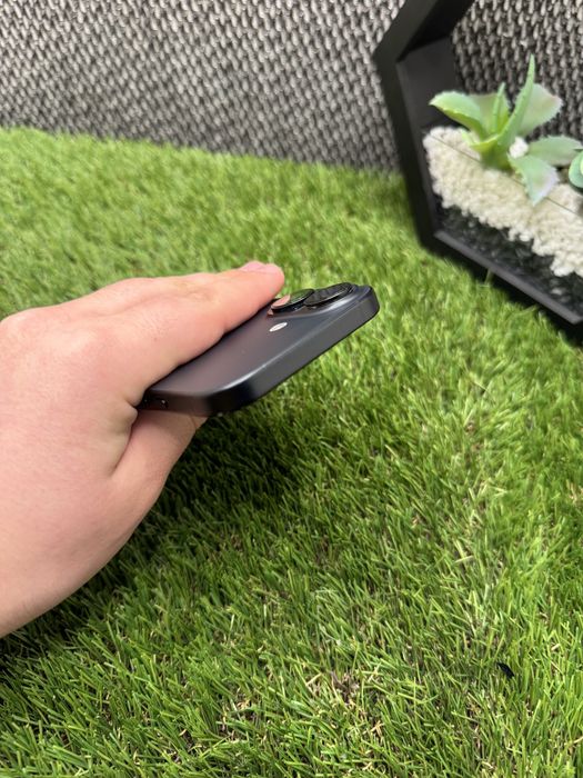 iPhone 16 128Gb АКБ 94% Black Айфон 16 чёрный