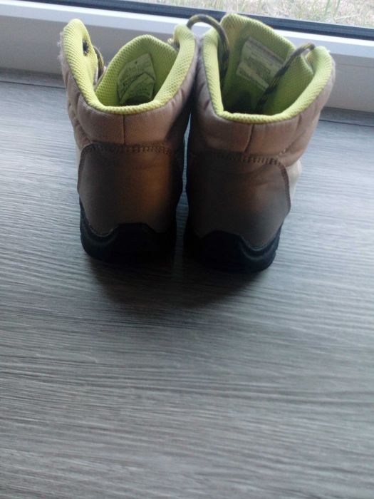 Botas caminhada tamanho 36