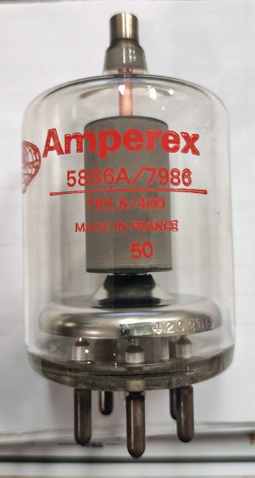 Válvula para emissores de potência raras