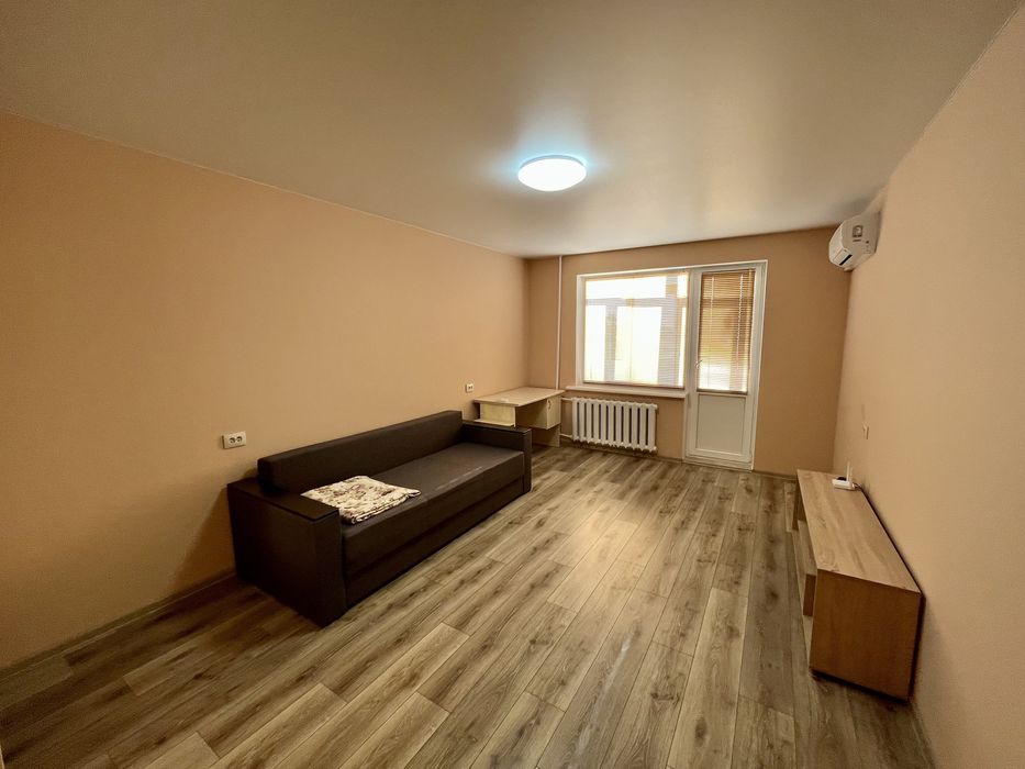 Довгострокова оренда 1 к.к. пр. Центральний на 3 Слобідській