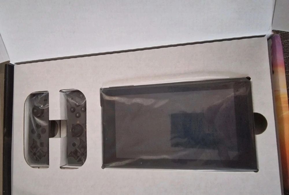 Konsola Nintendo switch edycja monster hunter rise
