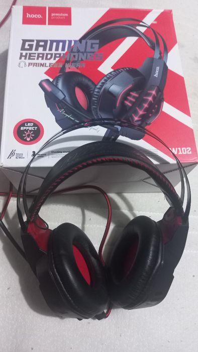 Headphone gaming