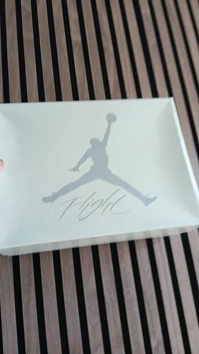 Jordan 4, czarne  .41