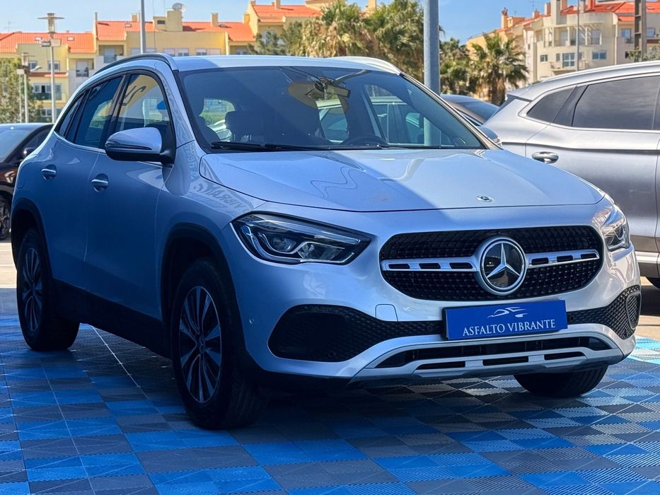 Mercedes-Benz GLA 250 e 8G-DCT Style