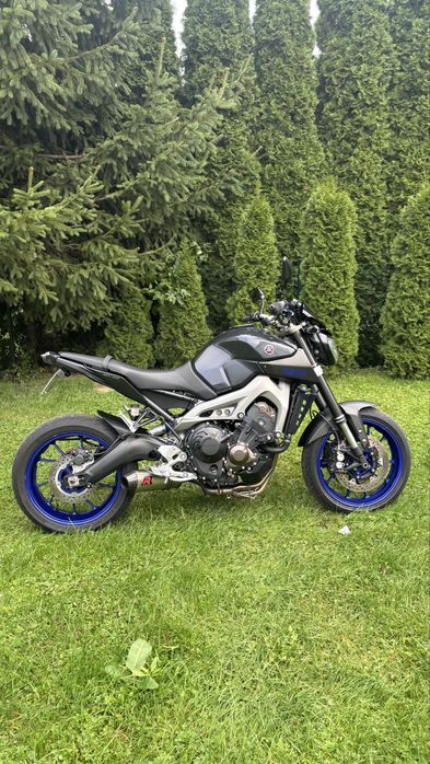 Yamaha MT-09 super stan 2015