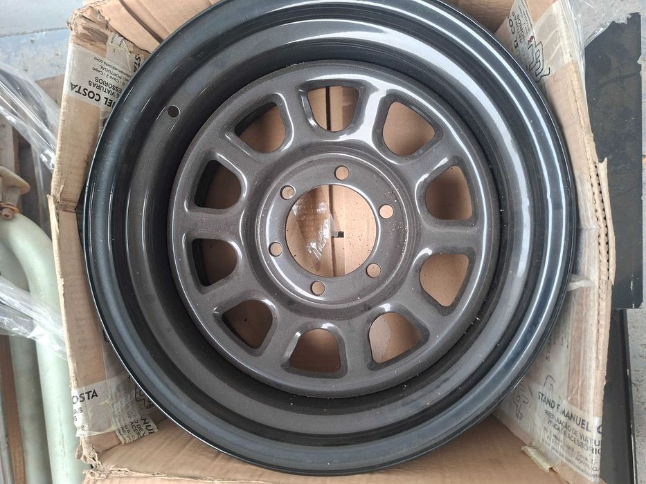 Pneus + jantes Nissan