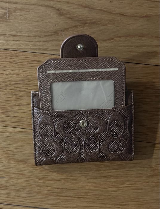 Carteira Coach