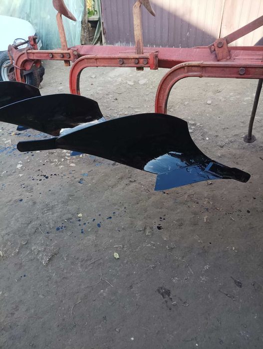 pług 3-skibowy Massey Ferguson