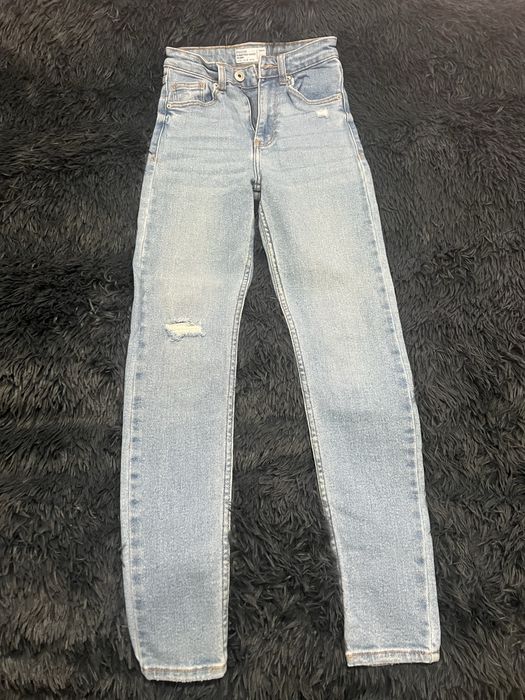 Jeans Bershka Stradivarius Shein POUCO USO 32 e 34